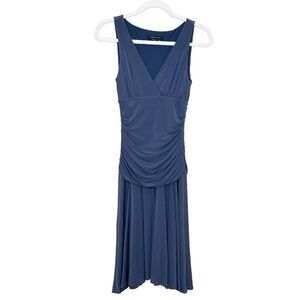 BCBGMaxazria XS Gray Vneck Ruched Sleeveless Dress Midi